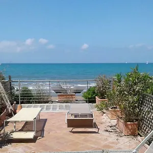  Aparthotel La Lanterna